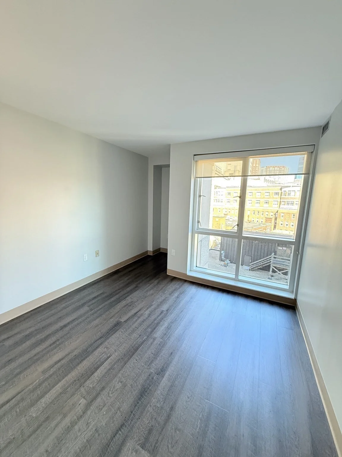 2 bed, 2 bath apartment for rent at 1 Nassau St Unit 903, Chinatown — photo 5 of 24