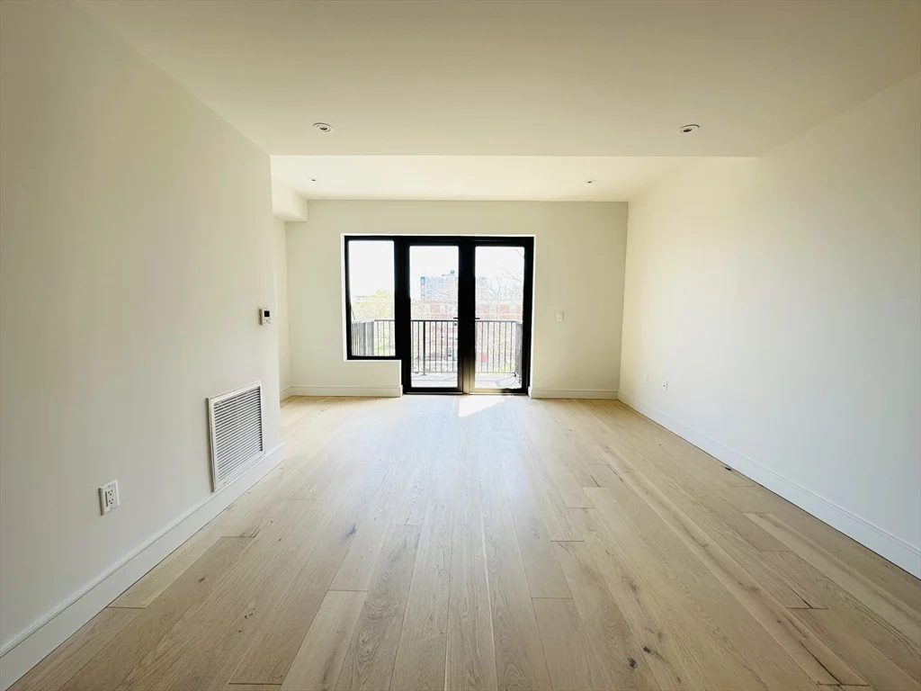 2 bed, 2 bath apartment for rent at 1 Nevins Hill Way Unit 202, Brighton — photo 5 of 19
