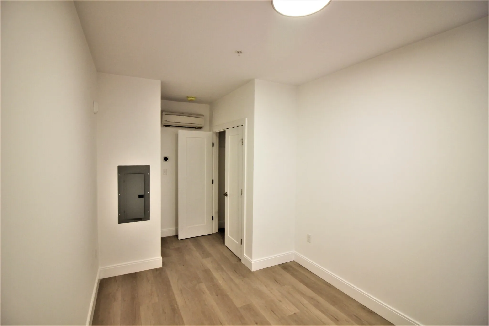 1 bed, 1 bath apartment for rent at 1 Newcomb St Unit 202, Roxbury — photo 9 of 14