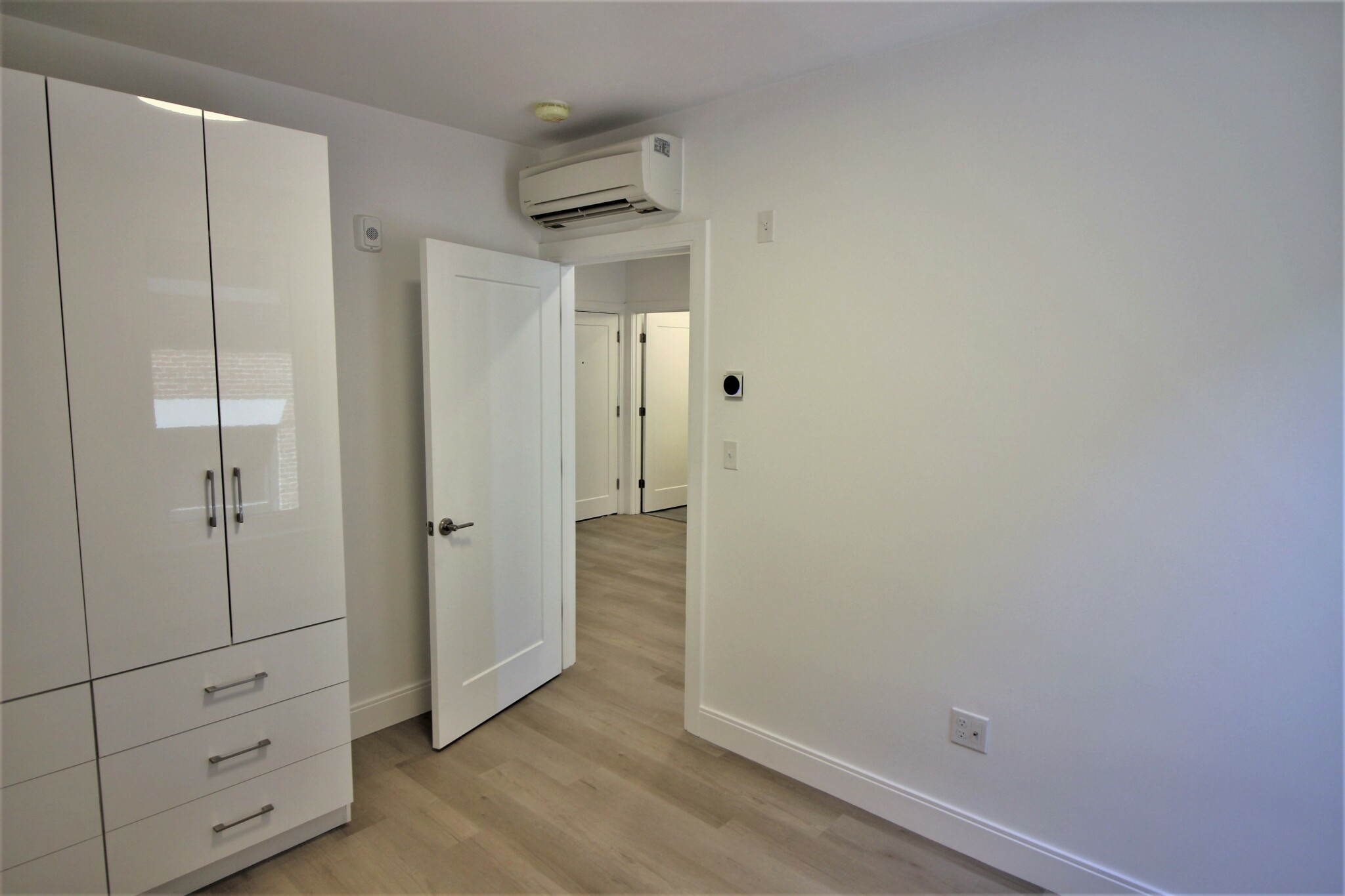 2 bed, 1 bath apartment for rent at 1 Newcomb St Unit 503, South End — photo 7 of 10
