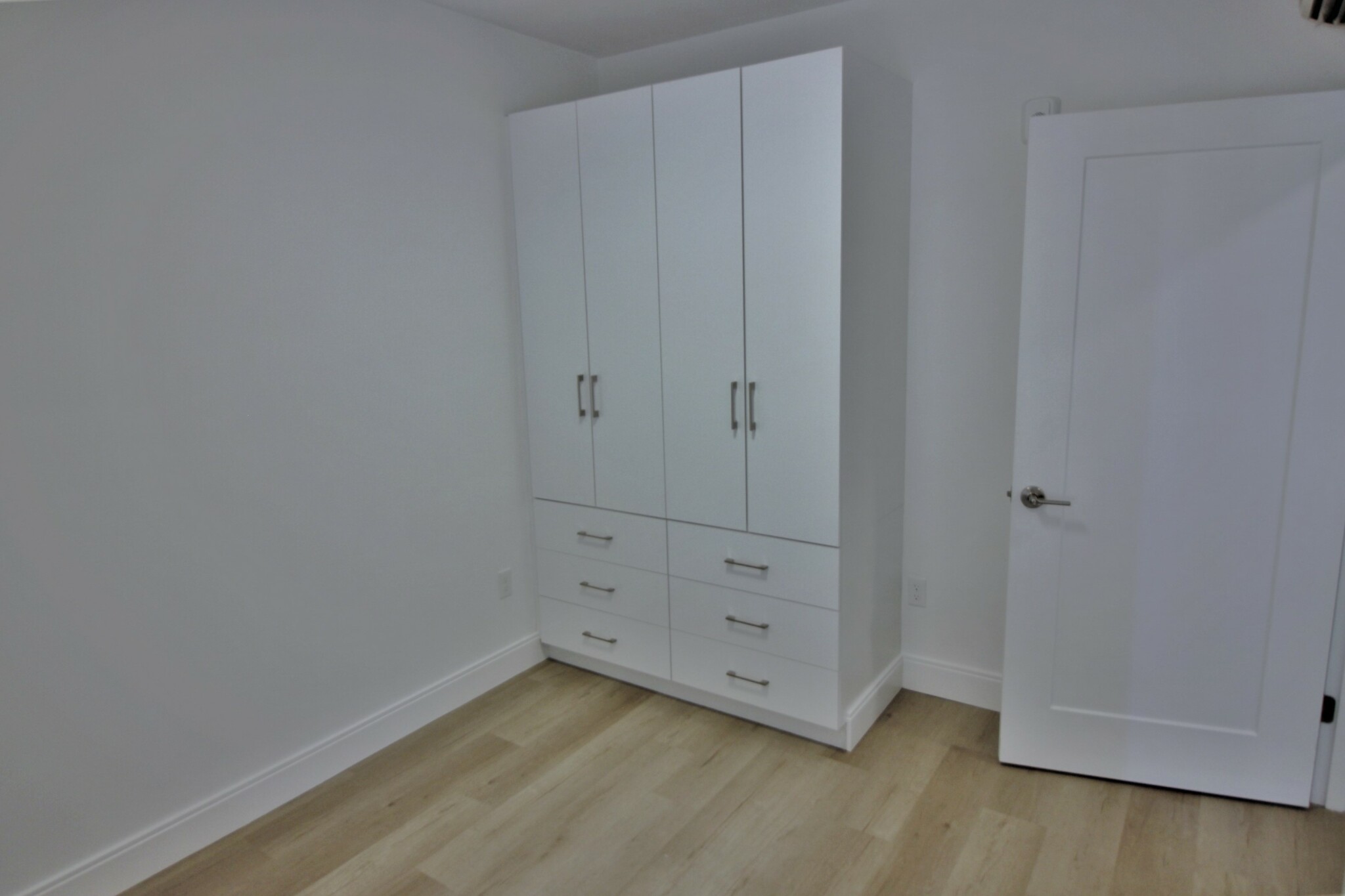 2 bed, 1 bath apartment for rent at 1 Newcomb St Unit 503, South End — photo 8 of 10