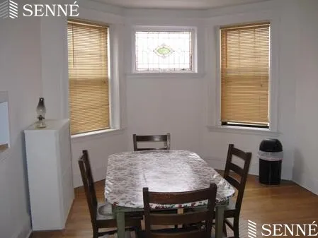 2 bed, 1 bath apartment for rent at 1 Newport Rd Unit 1, Baldwin — photo 5 of 11