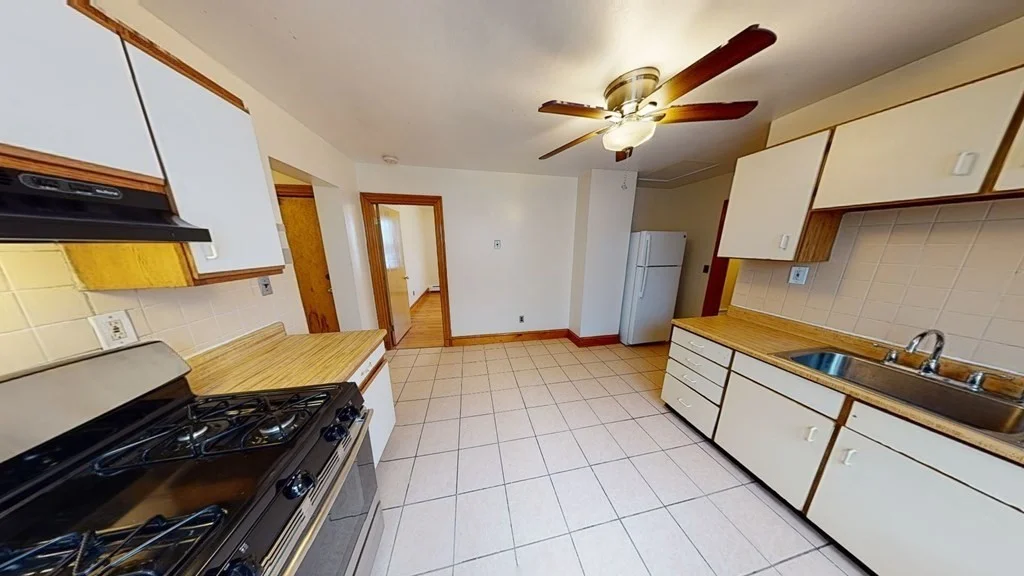3 bed, 1 bath apartment for rent at 1 Normandy St Unit 3, Dorchester — photo 4 of 33