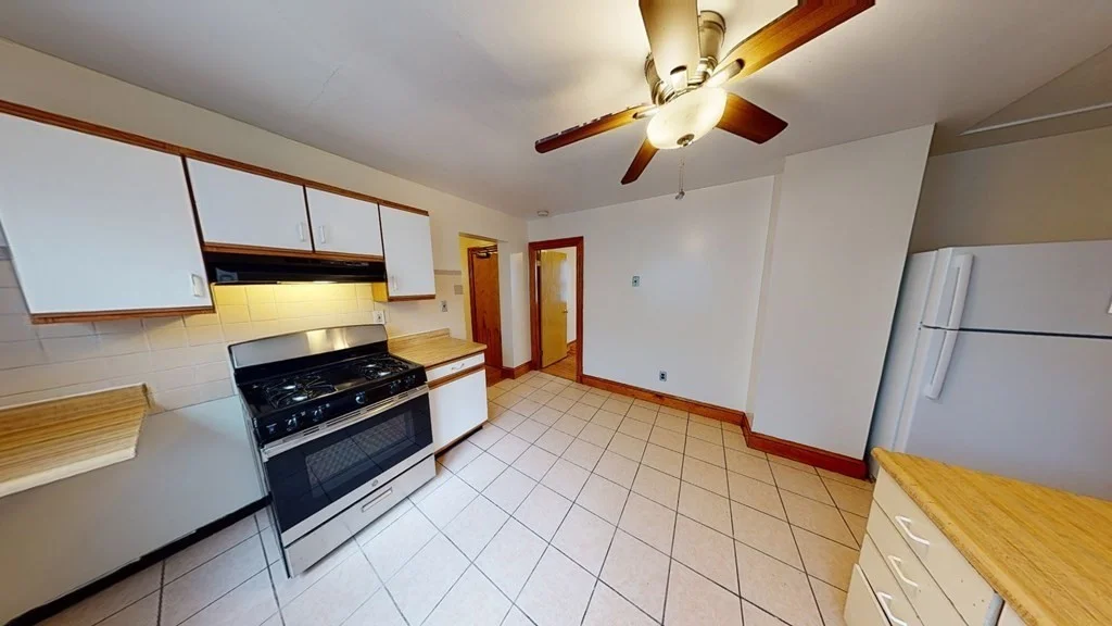 3 bed, 1 bath apartment for rent at 1 Normandy St Unit 3, Dorchester — photo 3 of 33
