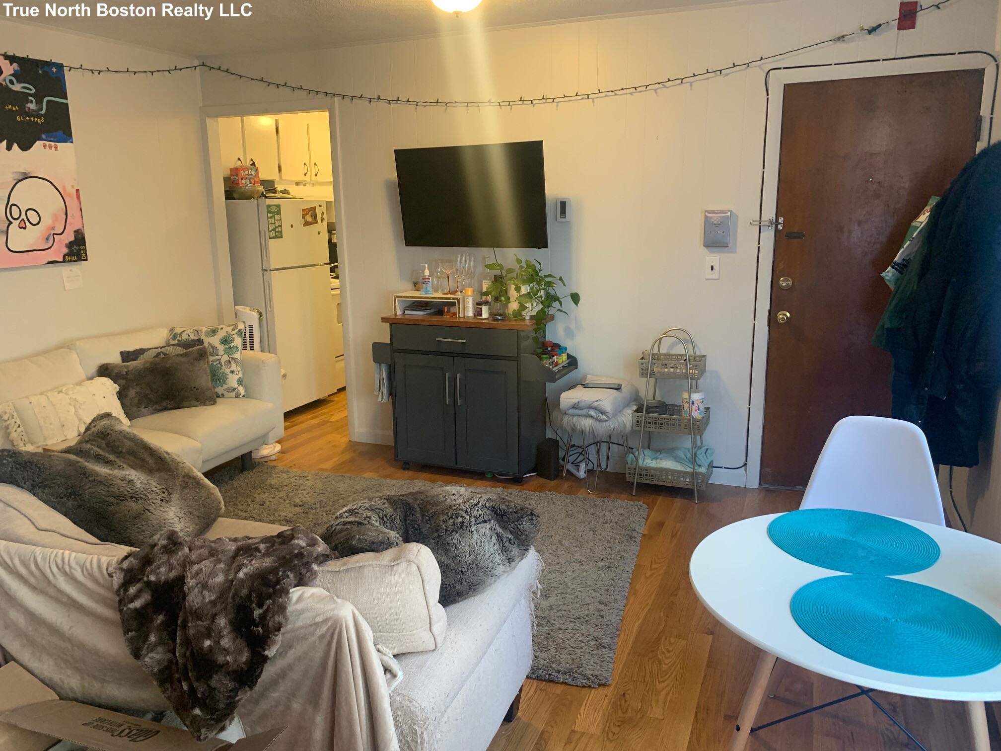 2 bed, 1 bath apartment for rent at 1 Noyes Pl Unit 6, North End — photo 2 of 14