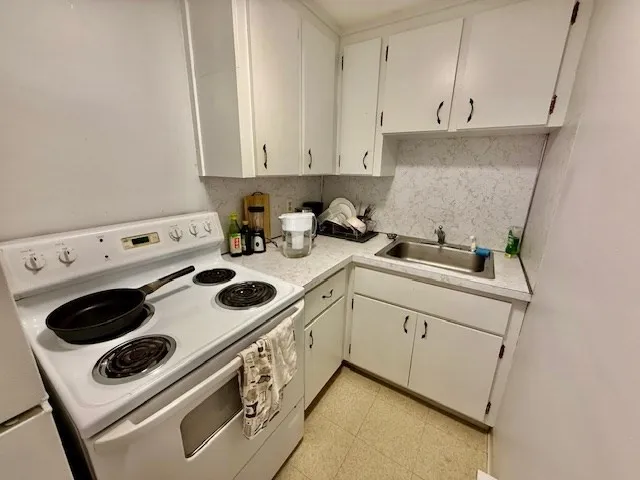 2 bed, 1 bath apartment for rent at 1 Noyes Pl Unit 8, North End — photo 6 of 13