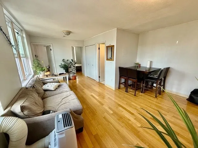 2 bed, 1 bath apartment for rent at 1 Noyes Pl Unit 8, North End