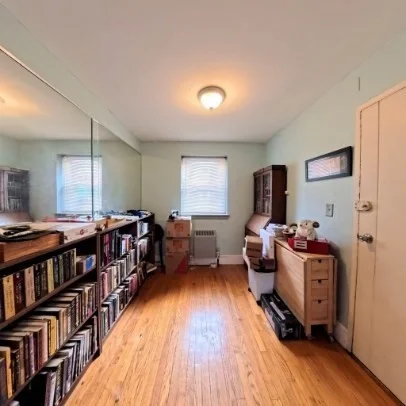 3 bed, 1 bath apartment for rent at 1 O'leary Way Unit 92, Jamaica Plain — photo 8 of 9