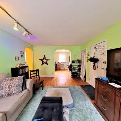 3 bed, 1 bath apartment for rent at 1 O'leary Way Unit 92, Jamaica Plain — photo 3 of 9