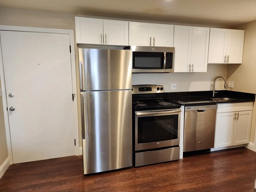 1 bed, 1 bath apartment for rent at 1 Old Colony Rd Unit 216, Mansfield — photo 1 of 8