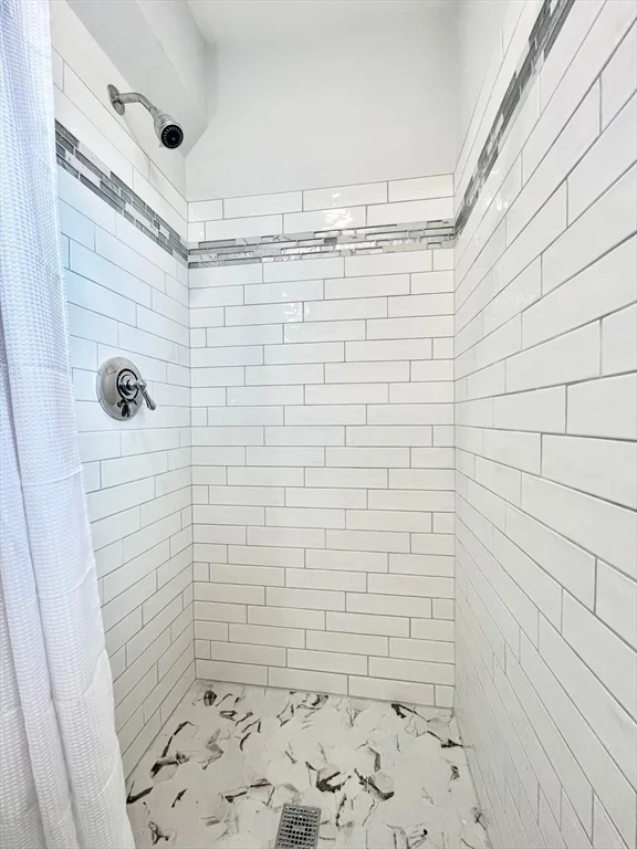 4 bed, 2 bath apartment for rent at 1 Oliver, Watertown — photo 14 of 17