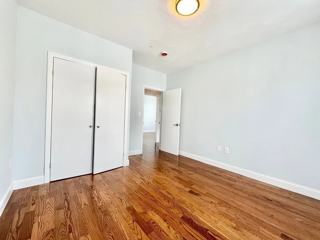 4 bed, 2 bath apartment for rent at 1 Oliver, Watertown — photo 8 of 17