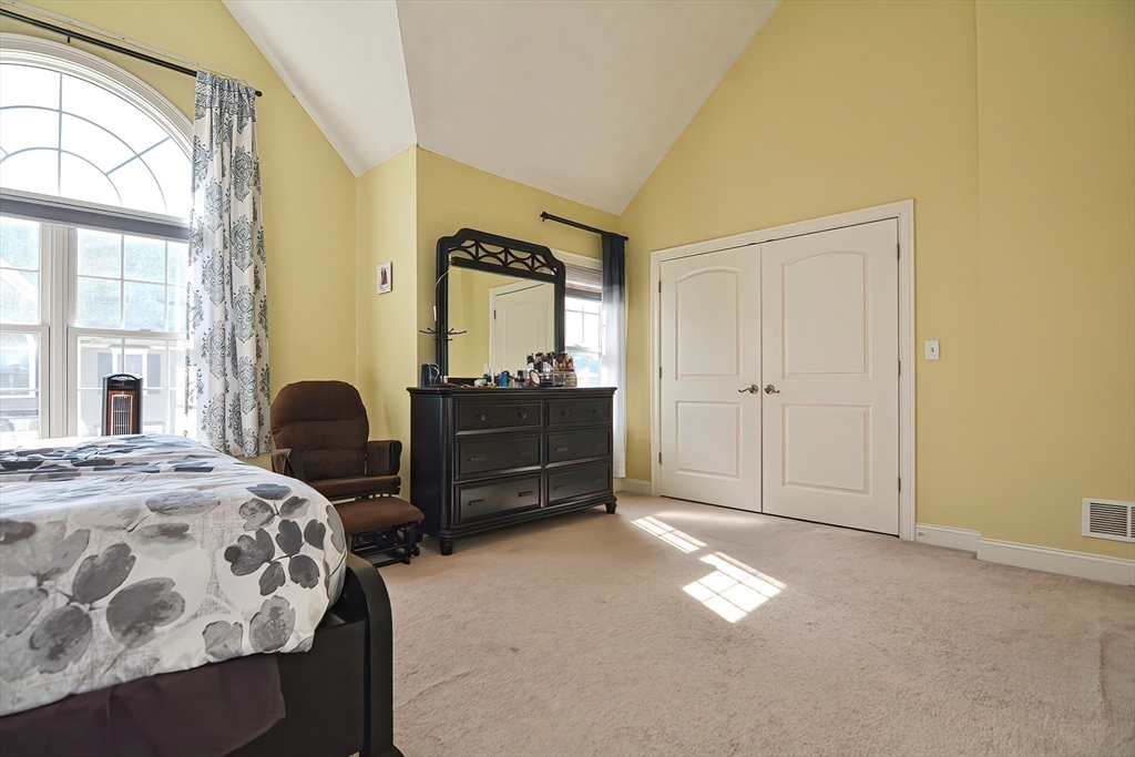 2 bed, 2 bath apartment for rent at 1 Olson St Unit 4, Wilmington — photo 17 of 25
