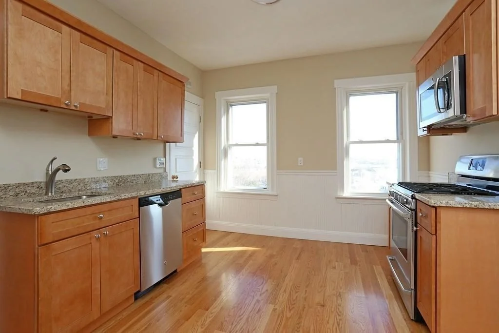 3 bed, 1 bath apartment for rent at 1 Orient Ave Unit 1, East Boston — photo 2 of 15