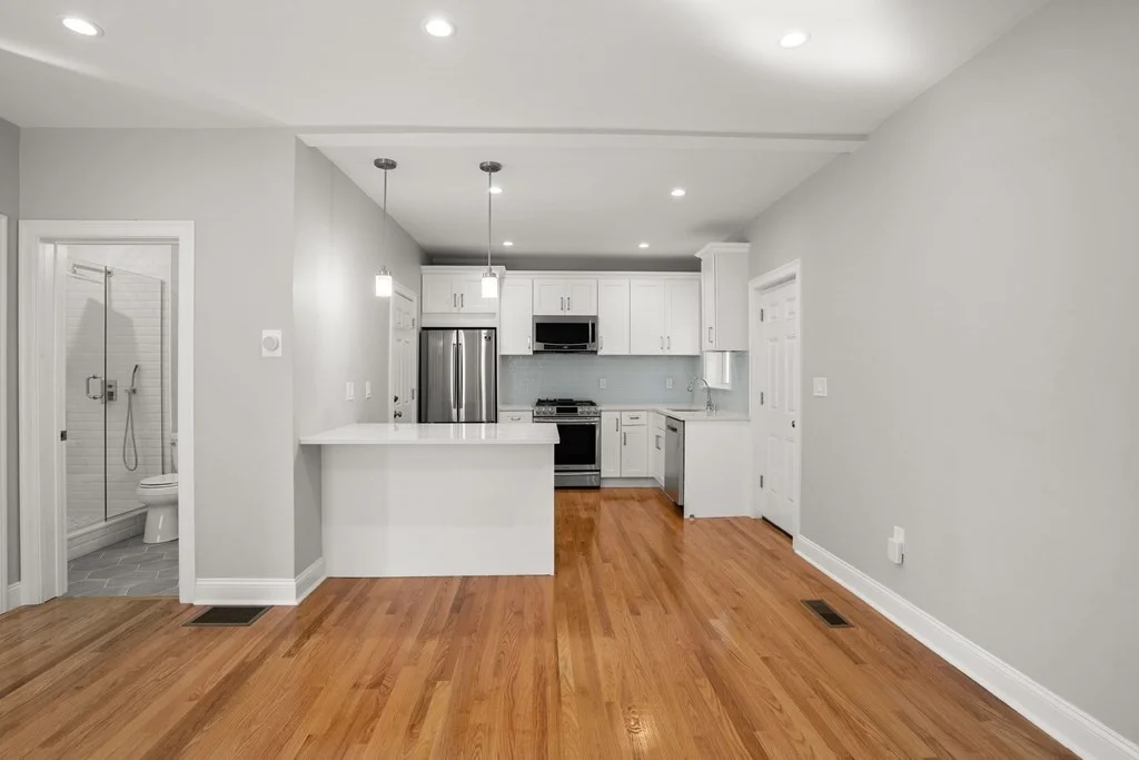 2 bed, 1 bath apartment for rent at 1 Orient Ave Unit 1, Everett — photo 3 of 13
