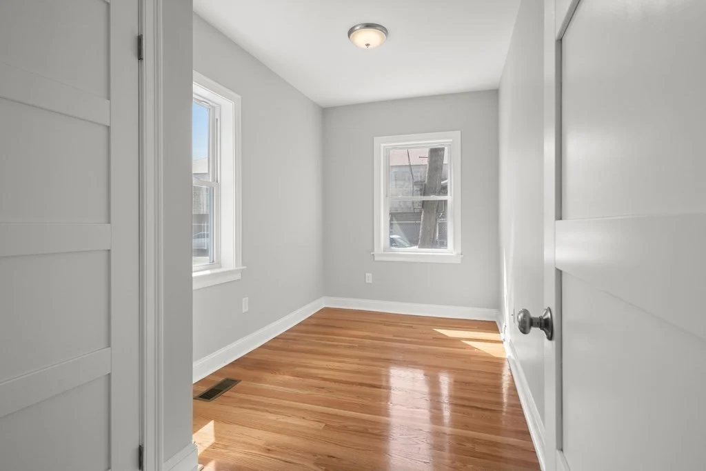 2 bed, 1 bath apartment for rent at 1 Orient Ave Unit 1, Everett — photo 12 of 13