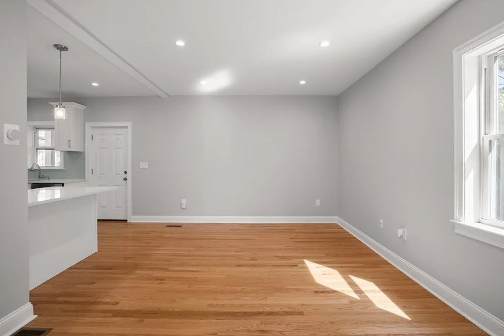 2 bed, 1 bath apartment for rent at 1 Orient Ave Unit 1, Everett — photo 5 of 13