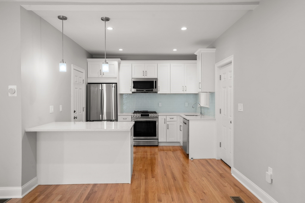 3 bed, 1 bath apartment for rent at 1 Orient Ave Unit 2, Everett — photo 1 of 12