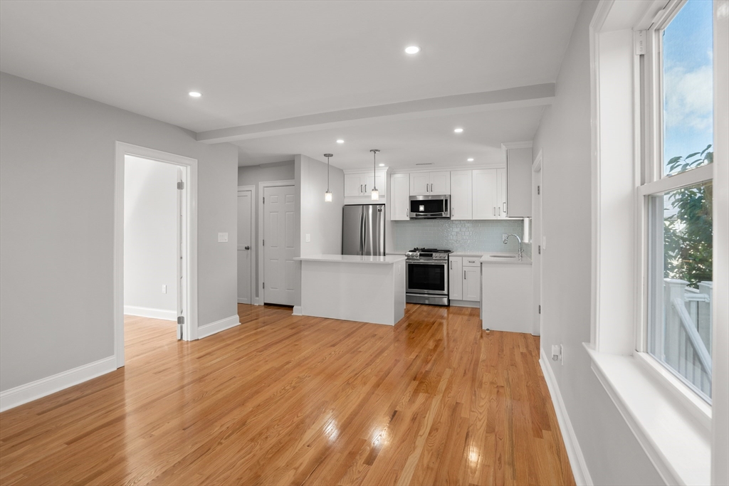 3 bed, 1 bath apartment for rent at 1 Orient Ave Unit 2, Everett — photo 2 of 12