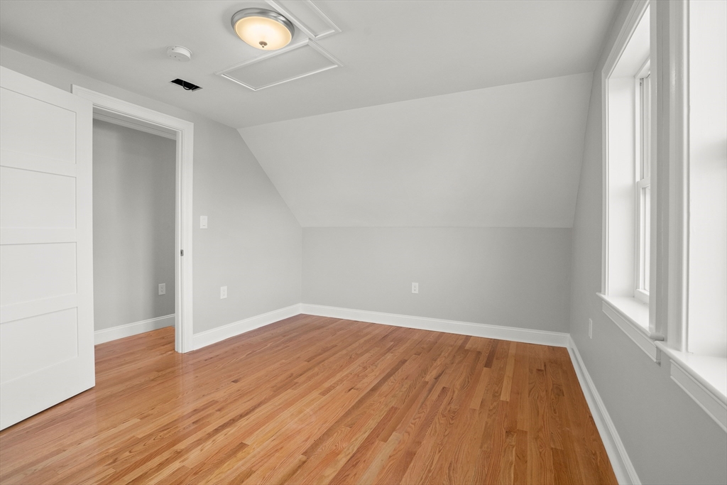 3 bed, 1 bath apartment for rent at 1 Orient Ave Unit 2, Everett — photo 11 of 12