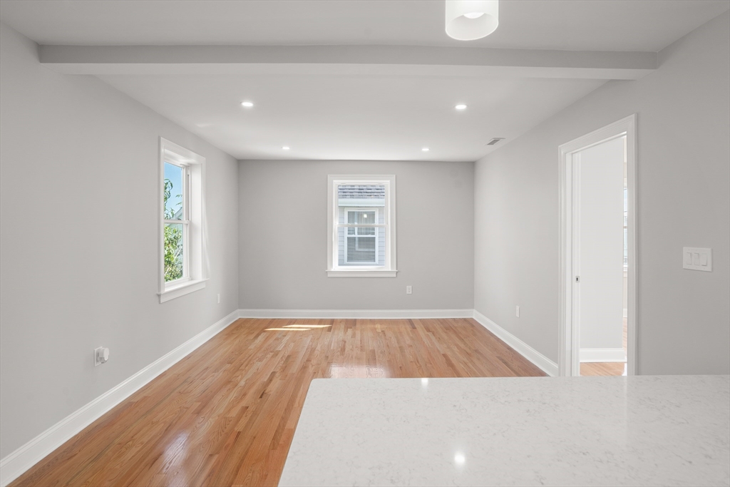 3 bed, 1 bath apartment for rent at 1 Orient Ave Unit 2, Everett — photo 4 of 12