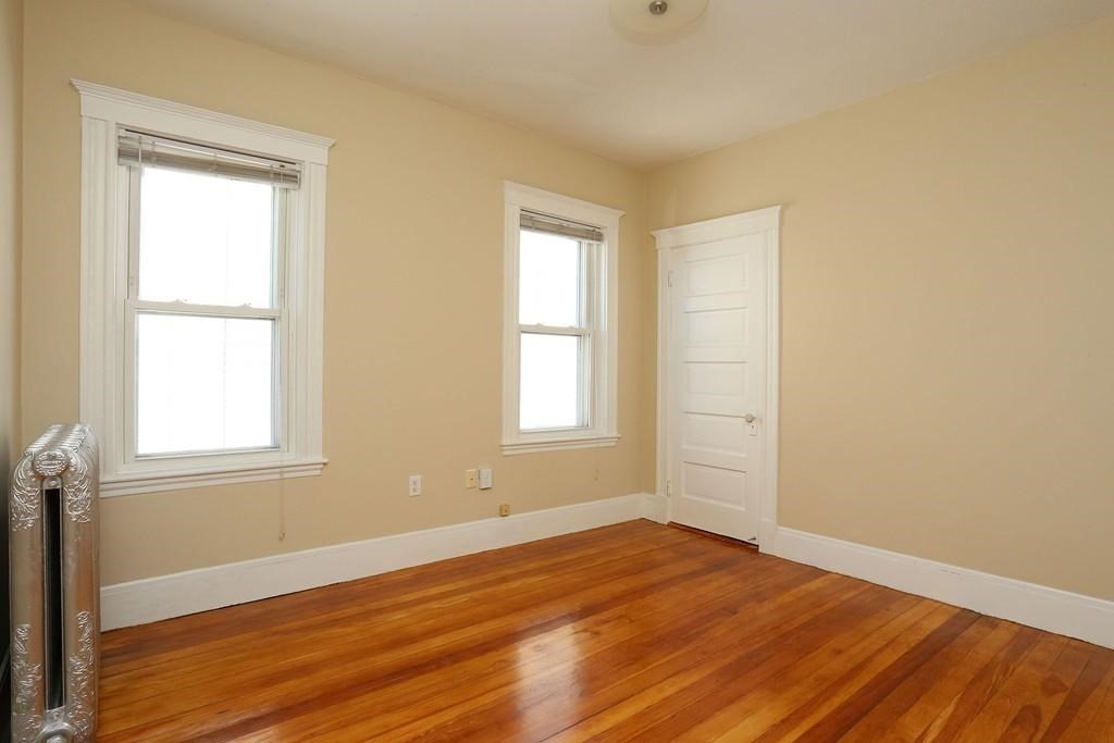 4 bed, 1 bath apartment for rent at 1 Orient Ave Unit 3, East Boston — photo 8 of 15