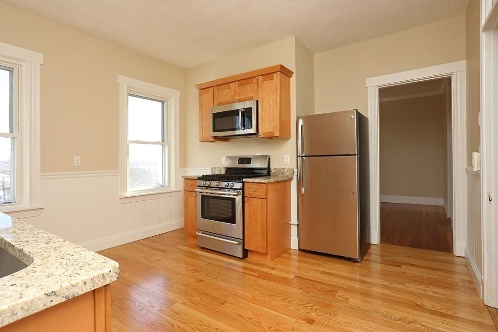 4 bed, 1 bath apartment for rent at 1 Orient Ave Unit 3, East Boston — photo 3 of 15