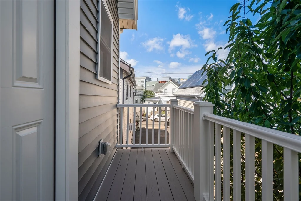3 bed, 1 bath apartment for rent at 1 Orient Ave Unit 3, Everett — photo 12 of 12