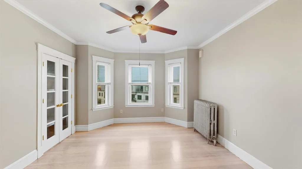 4 bed, 1 bath apartment for rent at 1 Orient Ave Unit 3C, East Boston — photo 13 of 25