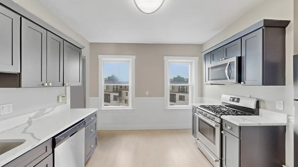 4 bed, 1 bath apartment for rent at 1 Orient Ave Unit 3C, East Boston — photo 1 of 25