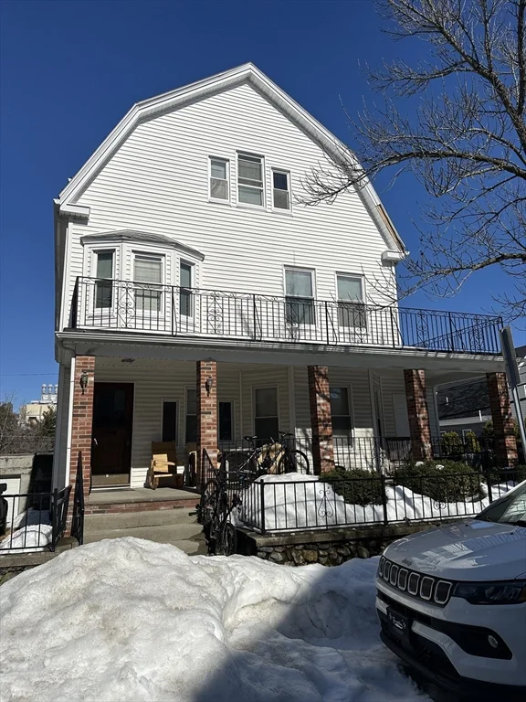 4 bed, 1 bath apartment for rent at 1 Ossipee Rd Unit 2, Tufts University — photo 1 of 15