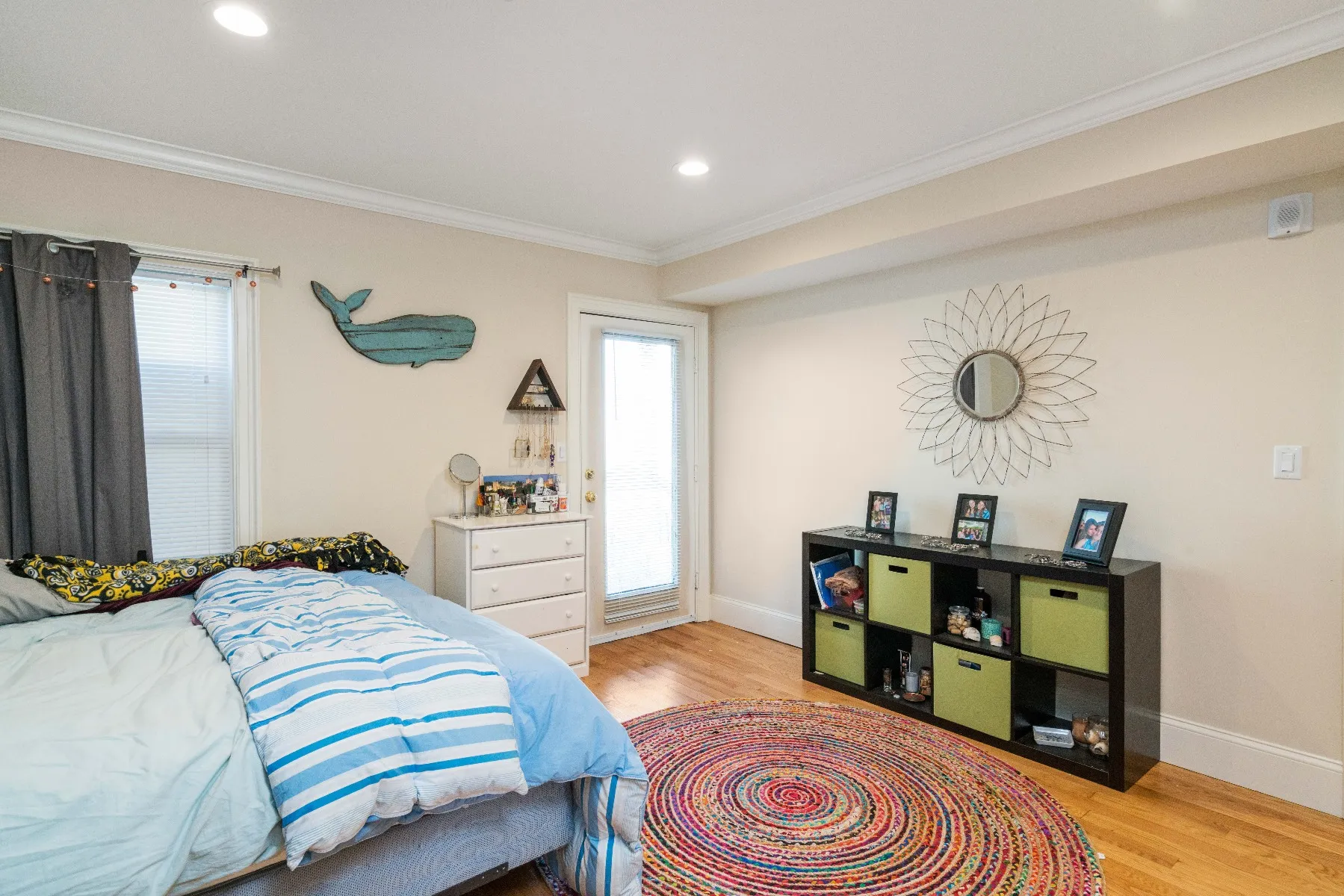 4 bed, 1 bath apartment for rent at 1 Oswald St Unit 1, Mission Hill — photo 2 of 7