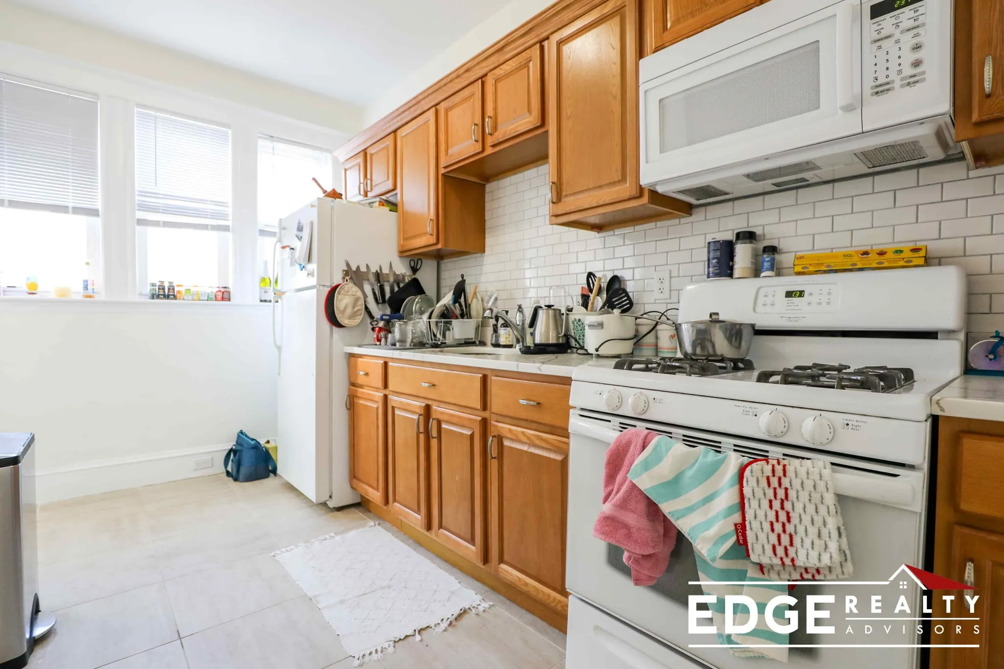 2 bed, 1 bath apartment for rent at 1 Pama Gdns Unit 2, Brighton