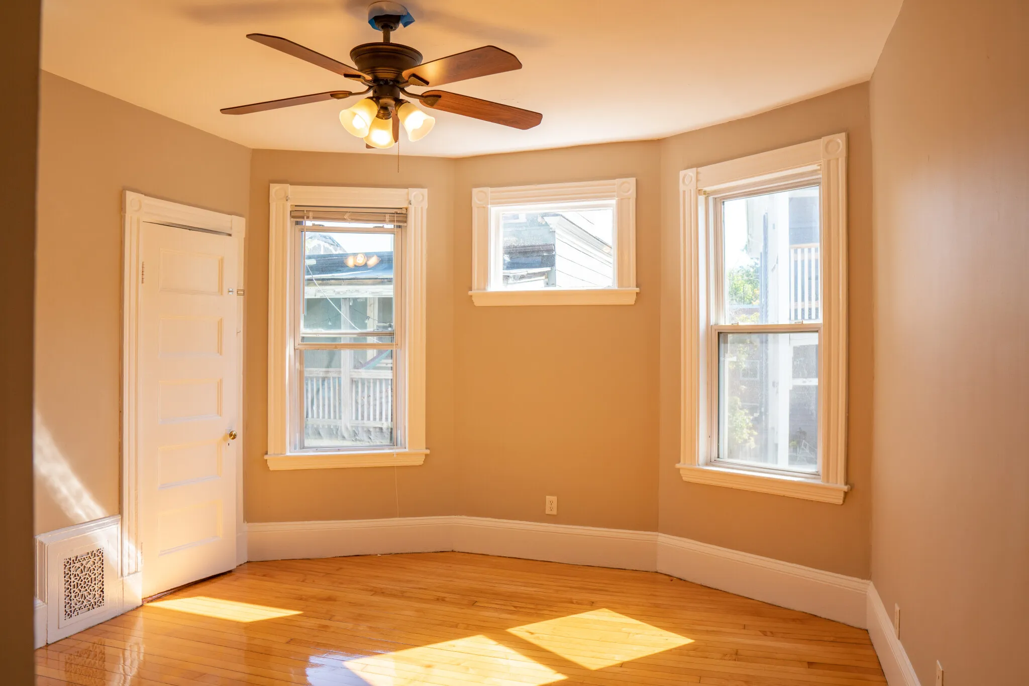 3 bed, 2 bath apartment for rent at 1 Parker Hill Ter Unit 1, Mission Hill — photo 24 of 29