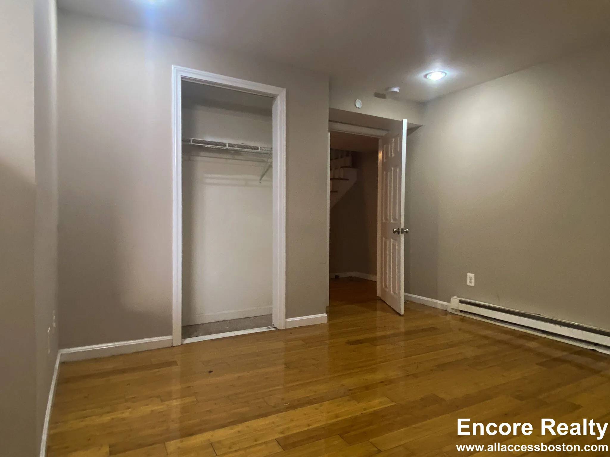 3 bed, 2 bath apartment for rent at 1 Parker Hill Ter Unit 1, Mission Hill — photo 18 of 29