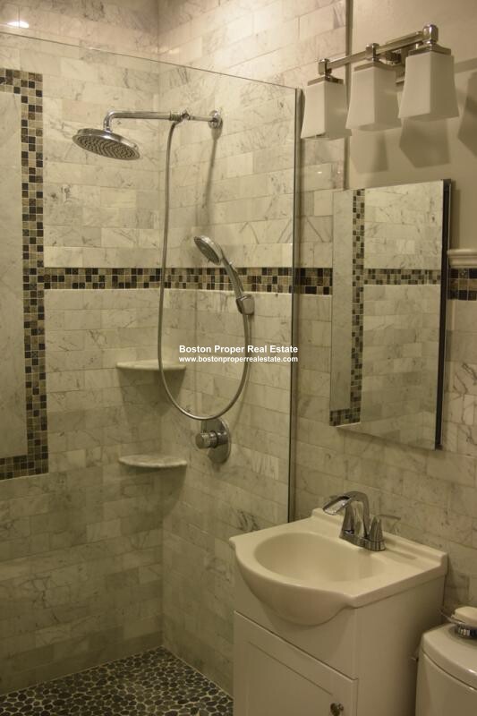 4 bed, 1 bath apartment for rent at 1 Parker Hill Ter Unit 2A, Mission Hill — photo 7 of 38