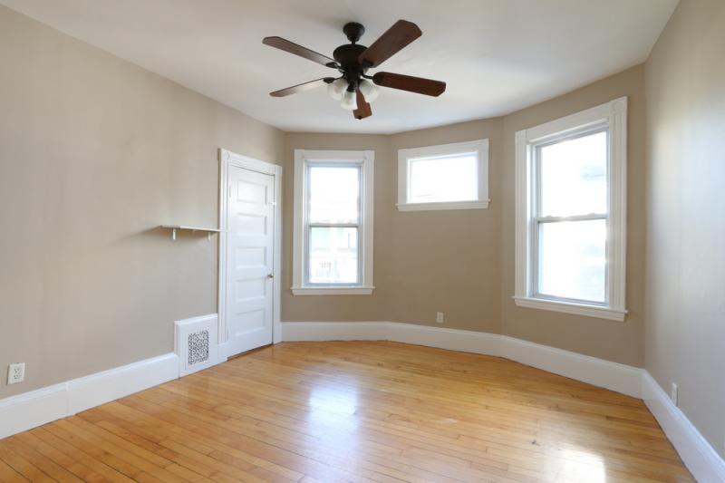 4 bed, 1 bath apartment for rent at 1 Parker Hill Ter Unit 2A, Mission Hill — photo 24 of 38