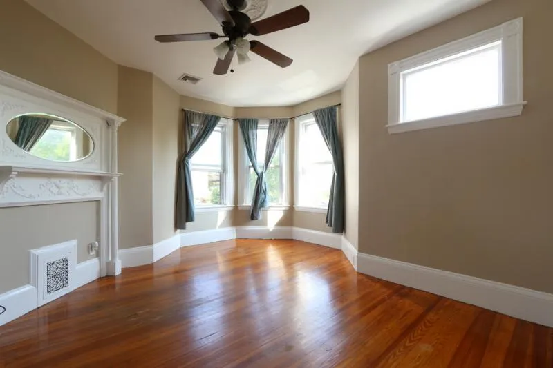 7 bed, 2 bath apartment for rent at 1 Parker Hill Ter Unit 3, Mission Hill — photo 33 of 46