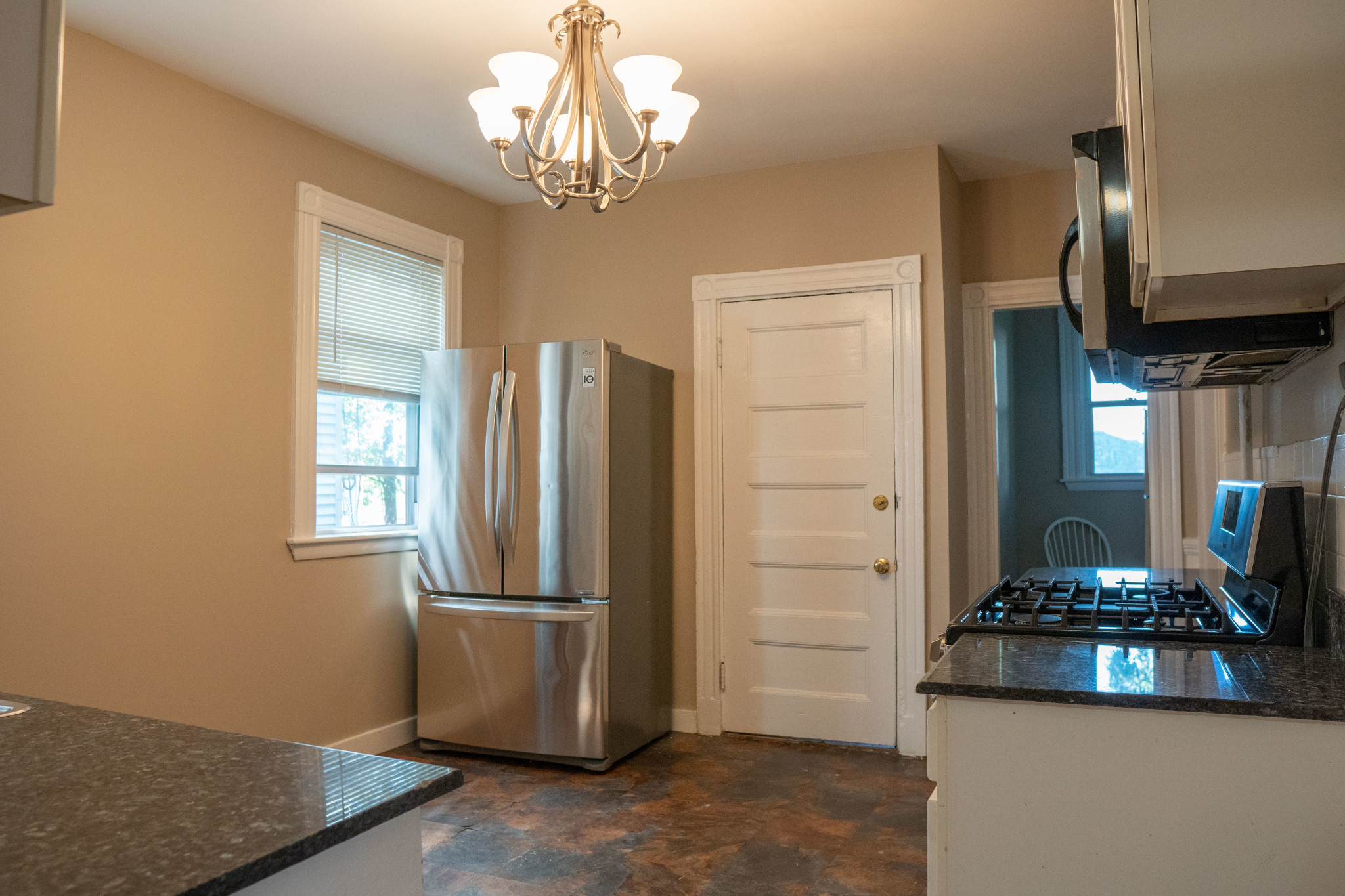 6 bed, 2 bath apartment for rent at 1 Parker Hill Ter Unit UIA1, Mission Hill — photo 34 of 43