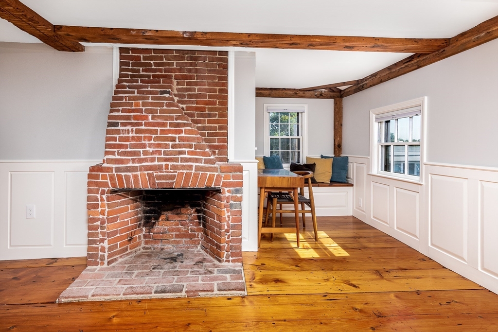 4 bed, 4+ bath apartment for rent at 1 Pearl St, Old Town — photo 21 of 38