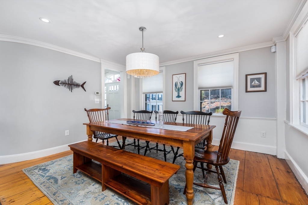 4 bed, 4+ bath apartment for rent at 1 Pearl St, Old Town — photo 16 of 38