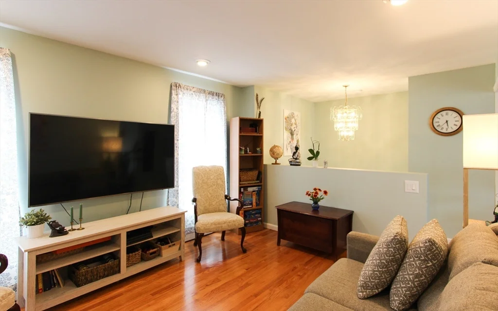 3 bed, 3 bath apartment for rent at 1 Pelham Unit B, Worcester — photo 14 of 32