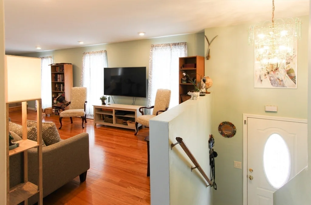 3 bed, 3 bath apartment for rent at 1 Pelham Unit B, Worcester — photo 16 of 32