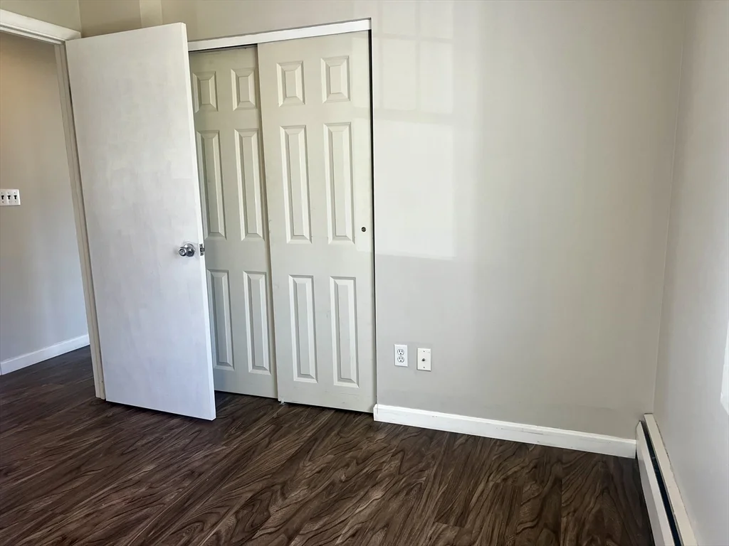 3 bed, 1 bath apartment for rent at 1 Perkins Rd, Danvers — photo 22 of 25