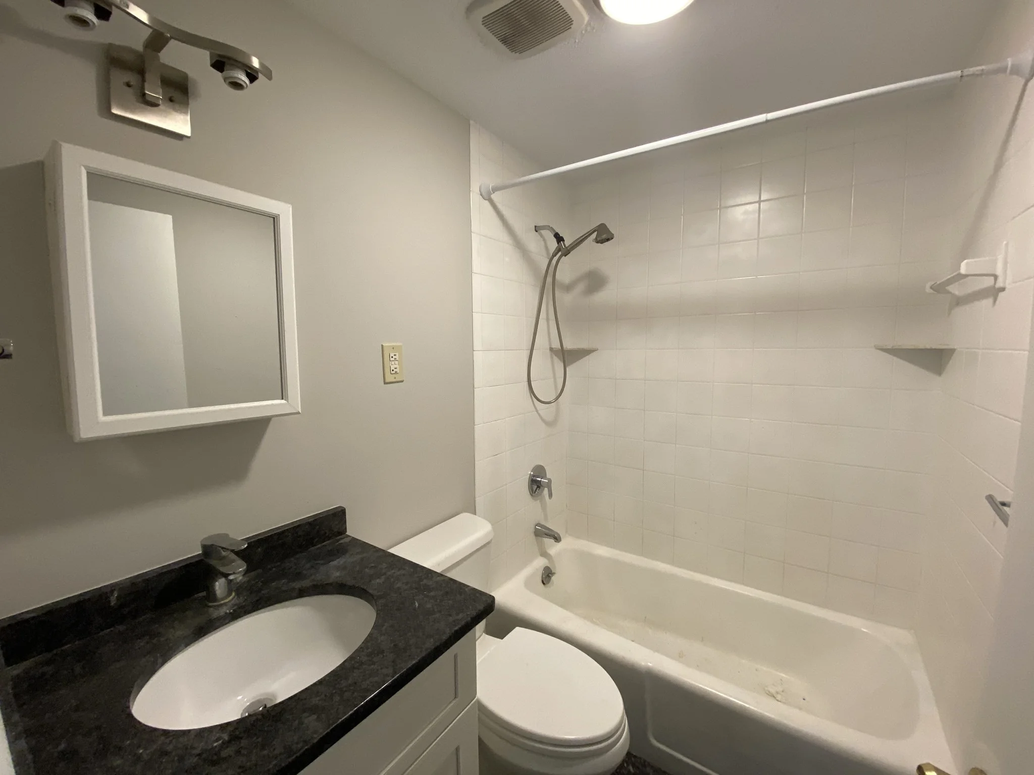 1 bed, 1 bath apartment for rent at 1 Petrel Rd Unit 5, Adams Shore — photo 6 of 7