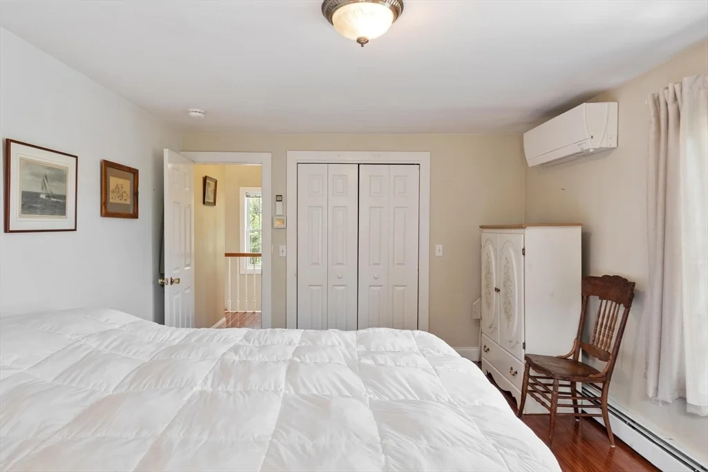 2 bed, 1 bath apartment for rent at 1 Pigeon Hill Ct Unit B, Rockport — photo 18 of 32