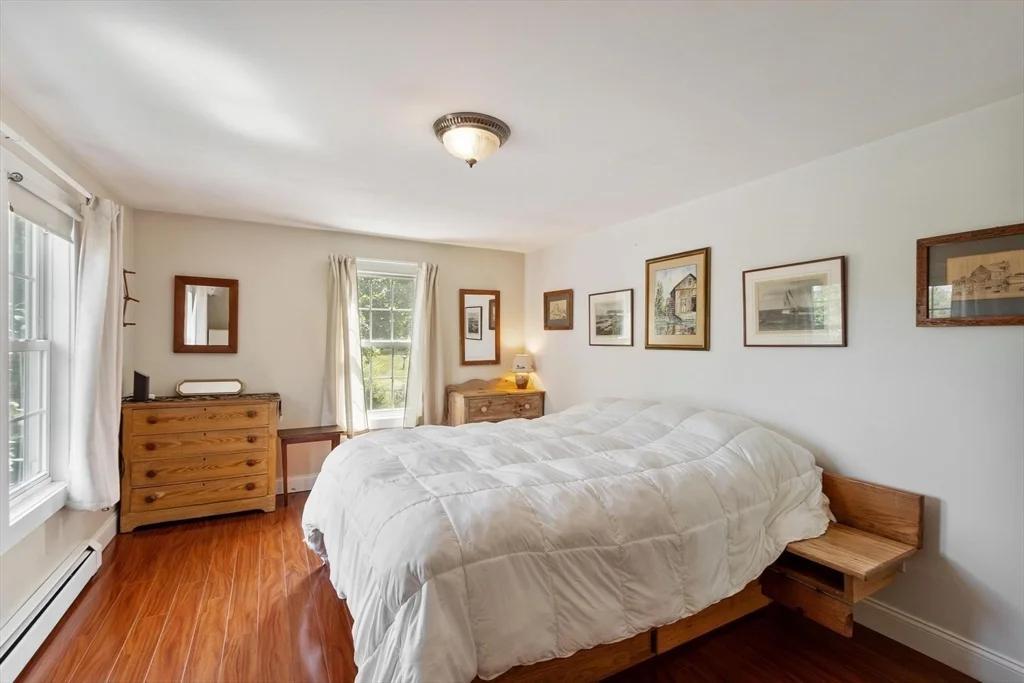 2 bed, 1 bath apartment for rent at 1 Pigeon Hill Ct Unit B, Rockport — photo 17 of 32