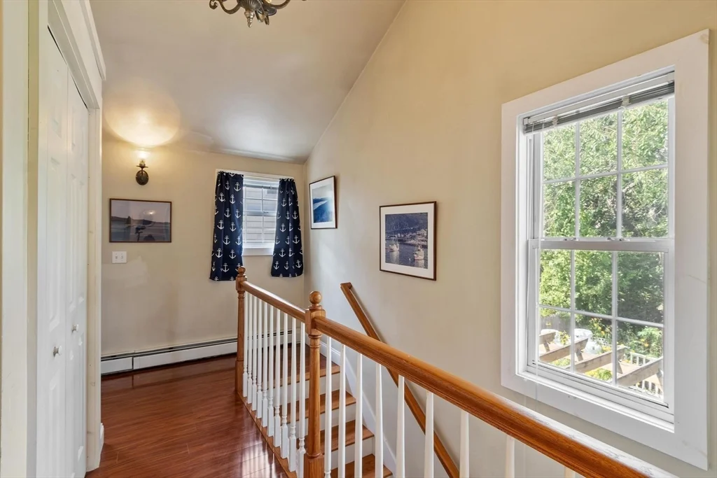2 bed, 1 bath apartment for rent at 1 Pigeon Hill Ct Unit B, Rockport — photo 23 of 32