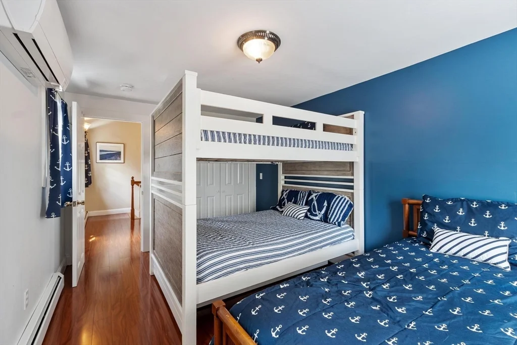 2 bed, 1 bath apartment for rent at 1 Pigeon Hill Ct Unit B, Rockport — photo 27 of 32