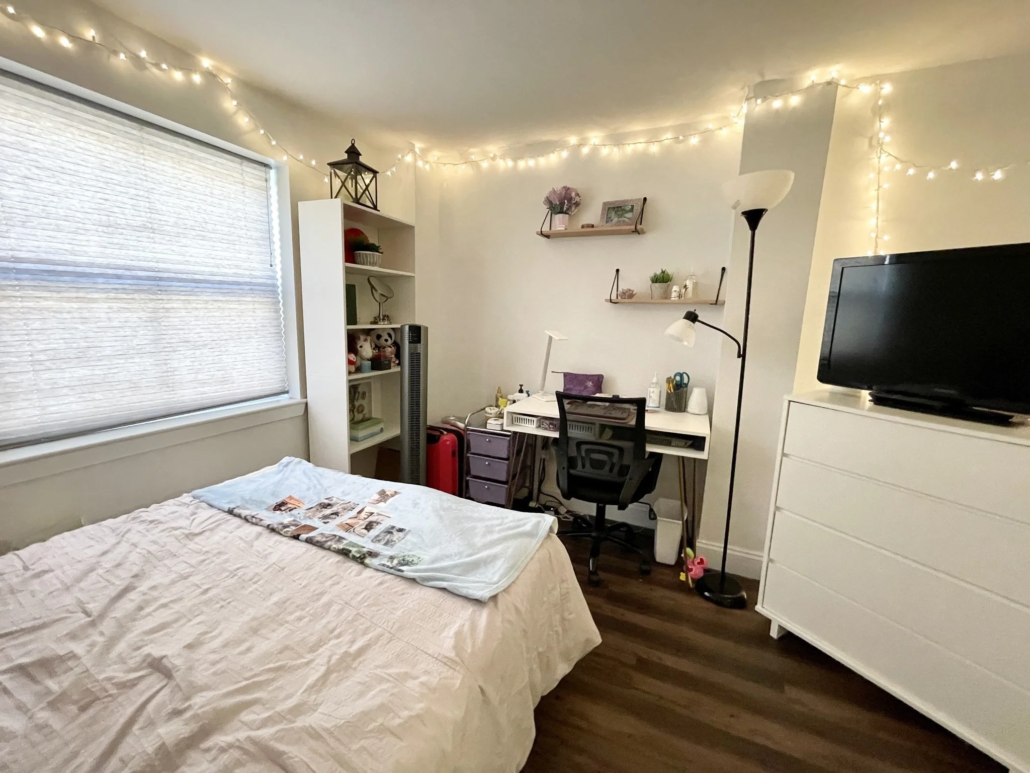 3 bed, 1 bath apartment for rent at 1 Pine St Unit B, Chinatown — photo 12 of 20